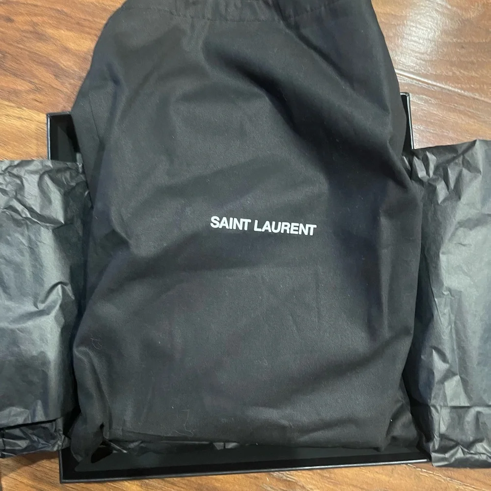 Selling YSL Handbag - Picture 2 of 4